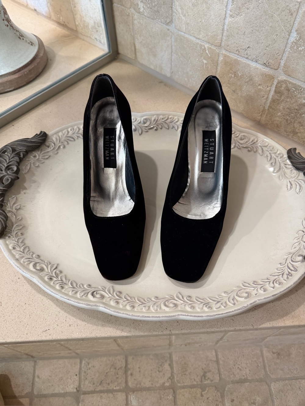 Stuart Weitzman Black Square-Toe Pumps with Mid Heel - Suede